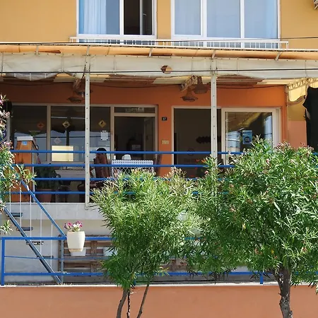 Fethiye Guesthouse *