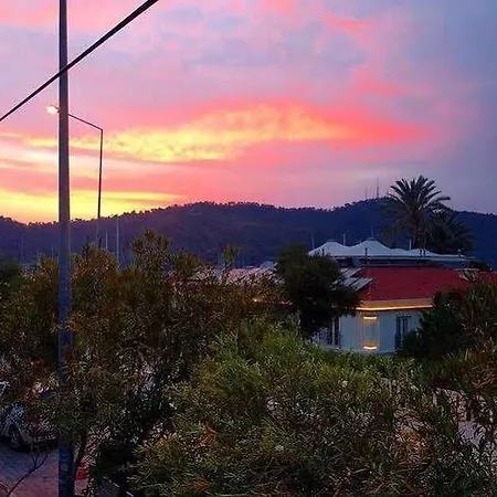 Fethiye Guesthouse *