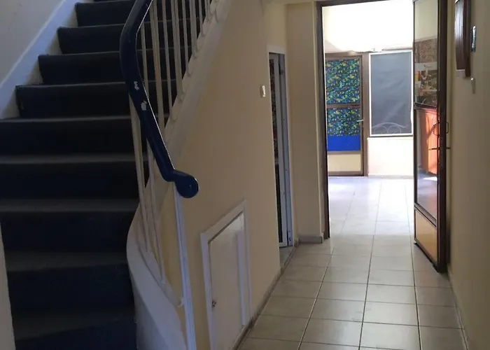 Fethiye Guesthouse פאטהיה